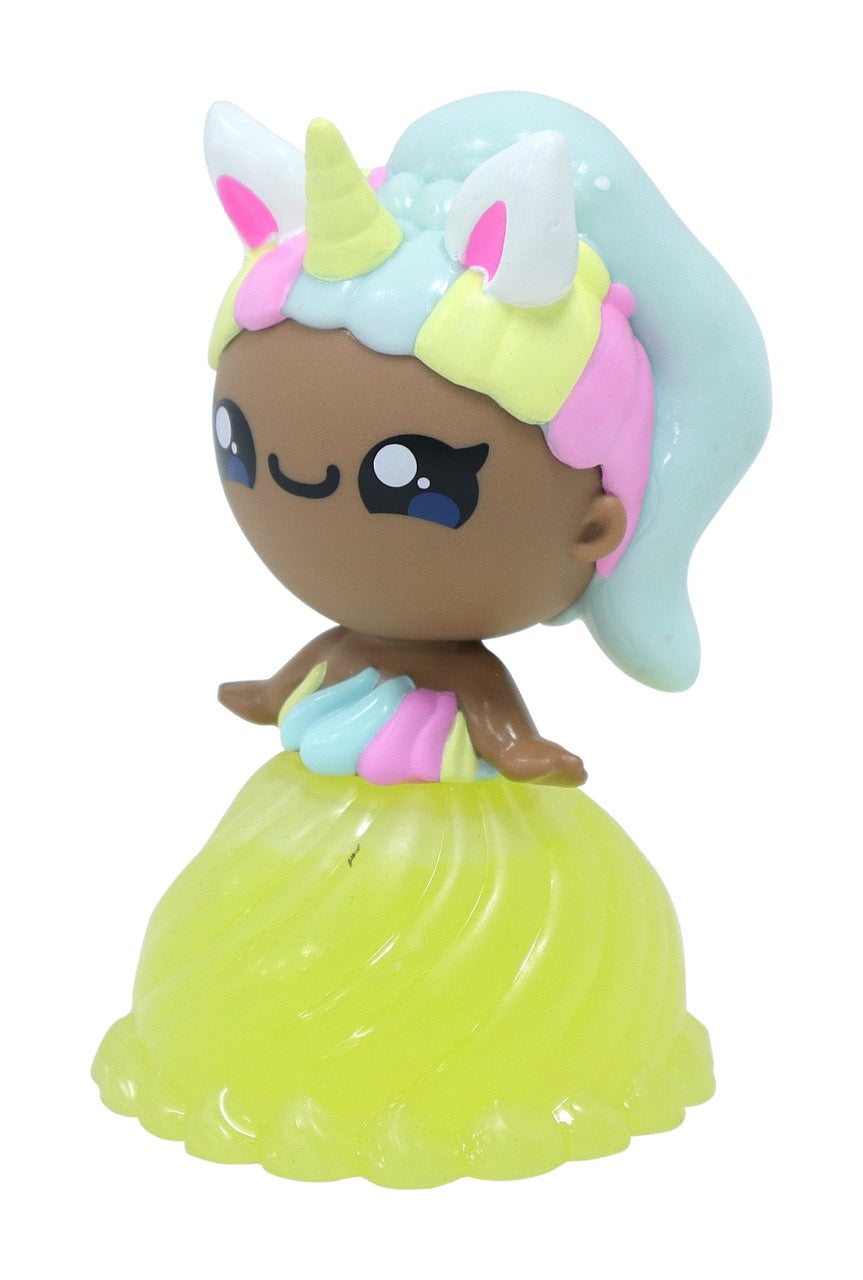 SQUISHY SQUAD DOLL SERIES CDU12 WOC