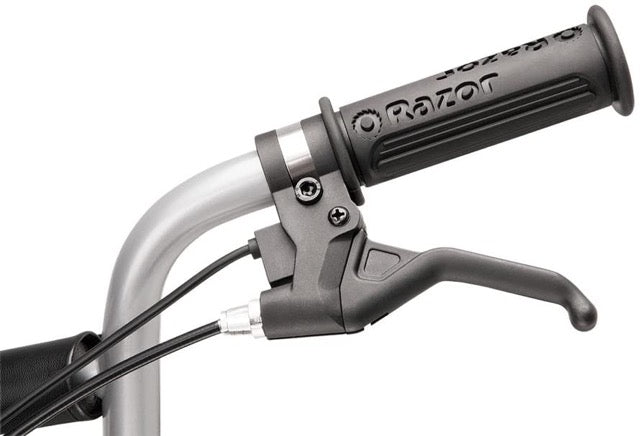 Razor Dirt Quad Black 13km/hr 8+