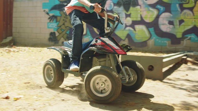 Razor Dirt Quad Black 13km/hr 8+