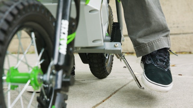 Razor Motorbike Dirt Rocket MX125 13km/h 7years+