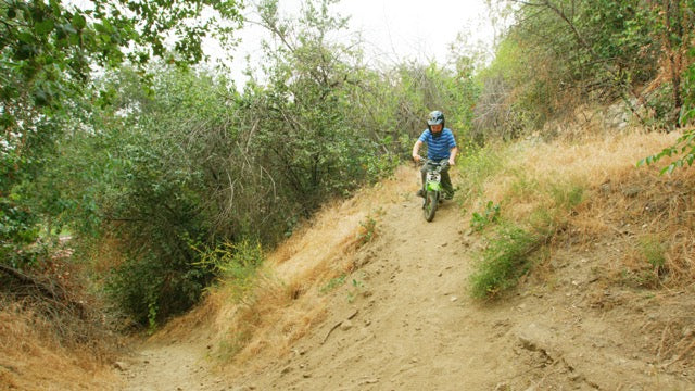 Razor Motorbike Dirt Rocket MX125 13km/h 7years+