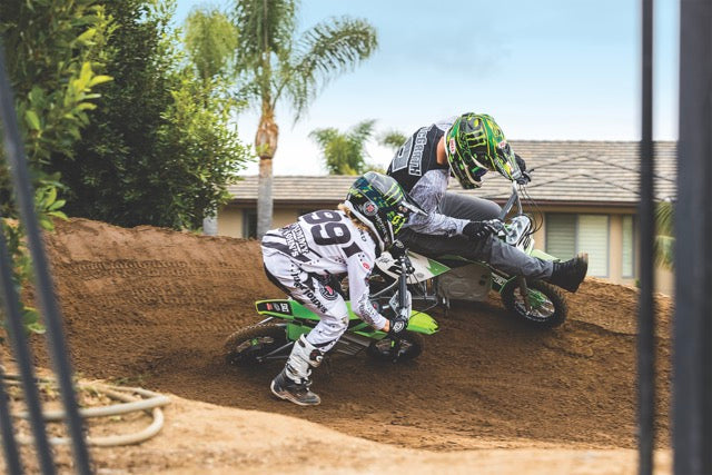 Razor Motorbike Dirt Rocket SX350 22Km/h