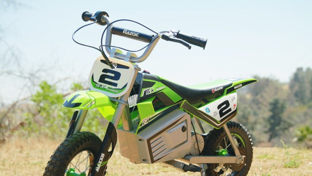 Razor Motorbike Dirt Rocket MX125 13km/h 7years+